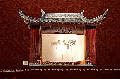 《三角战略》1.1.0更新上线 添重玩功能和额外章节